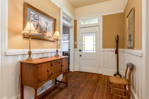 Victorian Galveston House - image 7