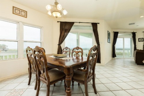 Oceanside Paradise - image 11