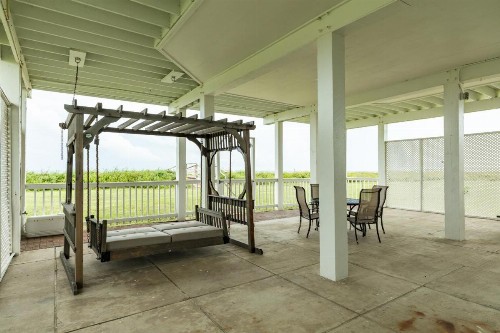 Oceanside Paradise - image 12