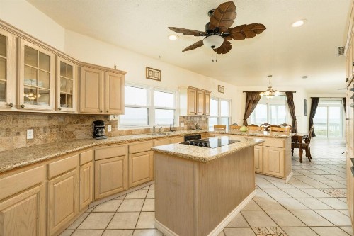 Oceanside Paradise - image 6