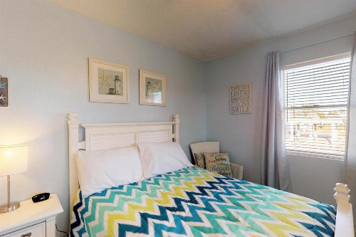 Captain's Quarters - image 12
