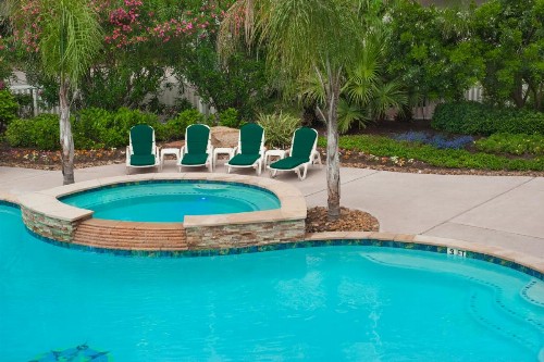Casa Del Mar Beachfront Suites Onsite Team - image 5