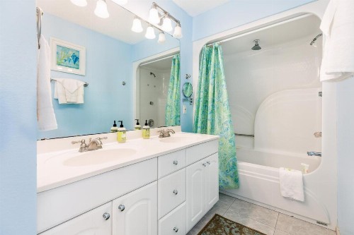 Surf Shack - image 12