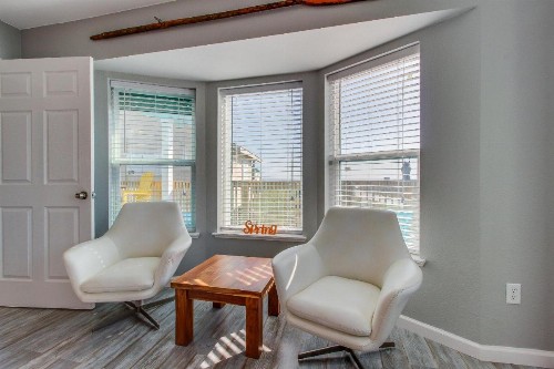 Blue Ribbon Cottage - image 9