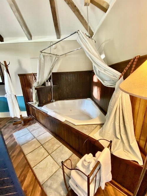 Coppersmith Inn B&B - image 2