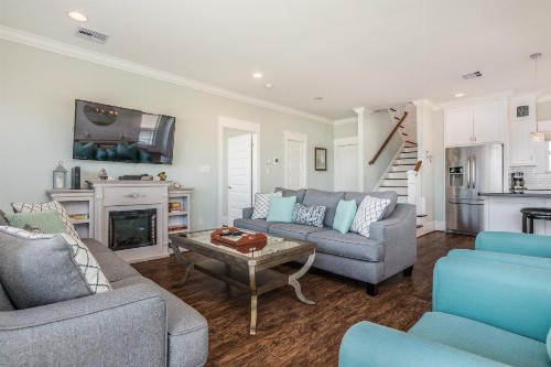 New Listing! Gulf-Front Oasis with Beach Boardwalk home - image 7