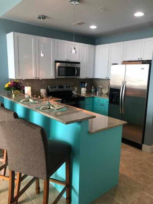 Emerald by the Sea Condo with Beach View - image 5