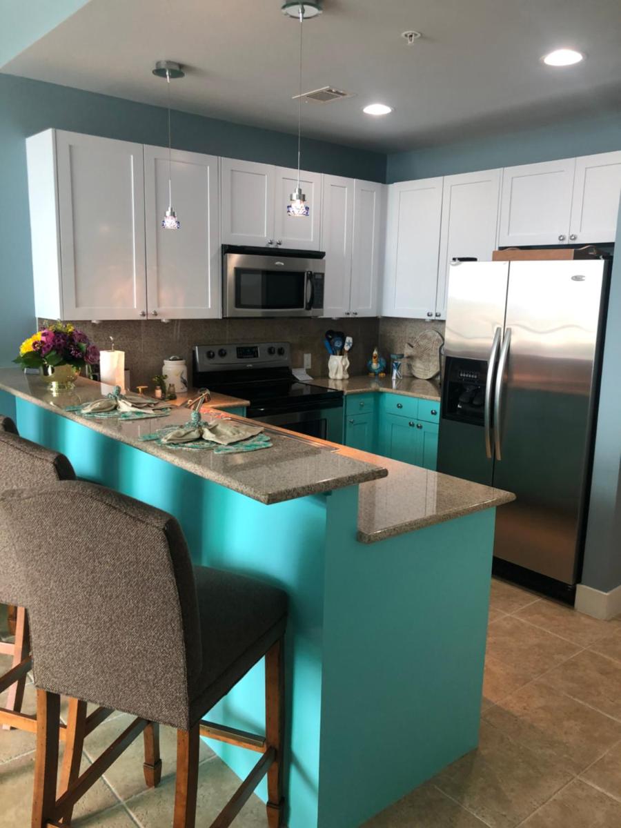 Emerald by the Sea Condo with Beach View - image 5