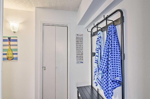Bright Beach Condo with Ocean View and Balcony! - image 11