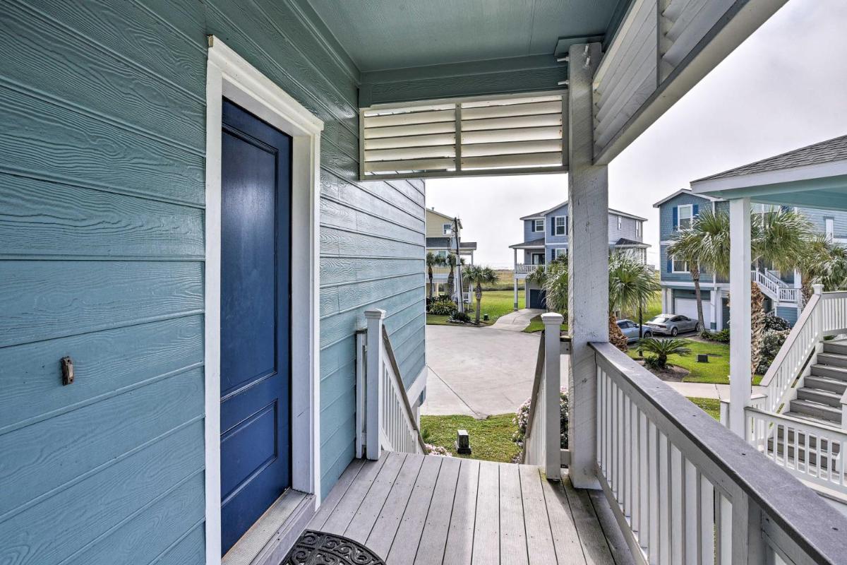 Galveston Retreat with Deck on San Luis Beach! - image 2