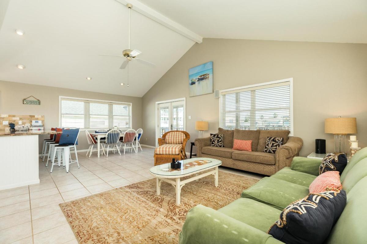 Sea Isle Splendor - Beautiful Wide Bay Water Canal Views - Outdoor Bar - Easy Walk to Beach! - image 5