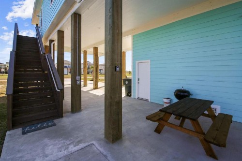 Seaward Breeze by Ryson Vacation Rentals - image 6