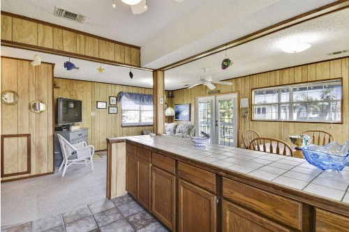 Harry's Hideaway by Ryson Vacation Rentals - image 2