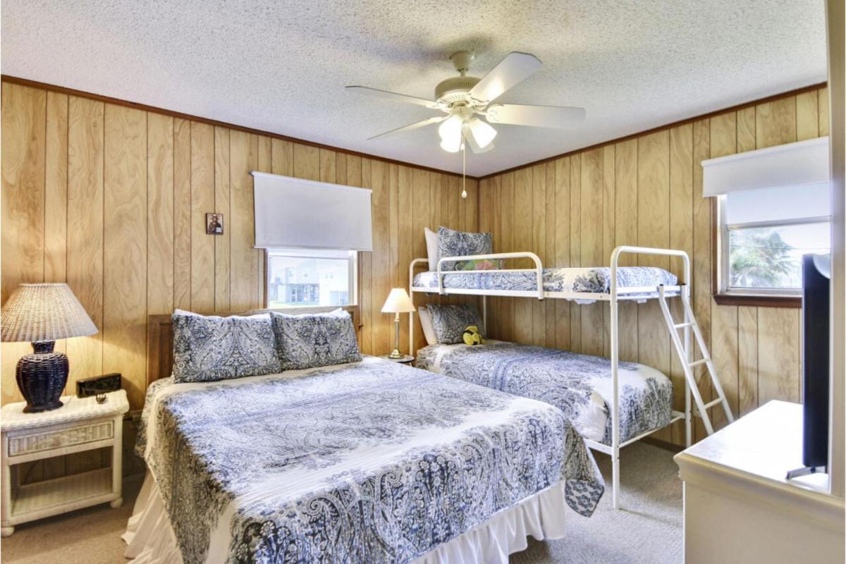 Harry's Hideaway by Ryson Vacation Rentals - image 4