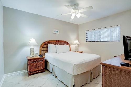 Exceptional Vacation Home in Galveston condo - image 9