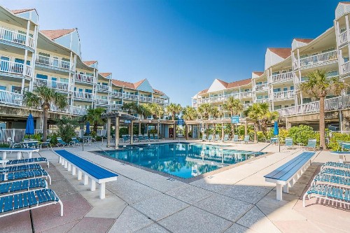 Beach Beauty - Spectacular top-floor balcony views at Seascape - image 9