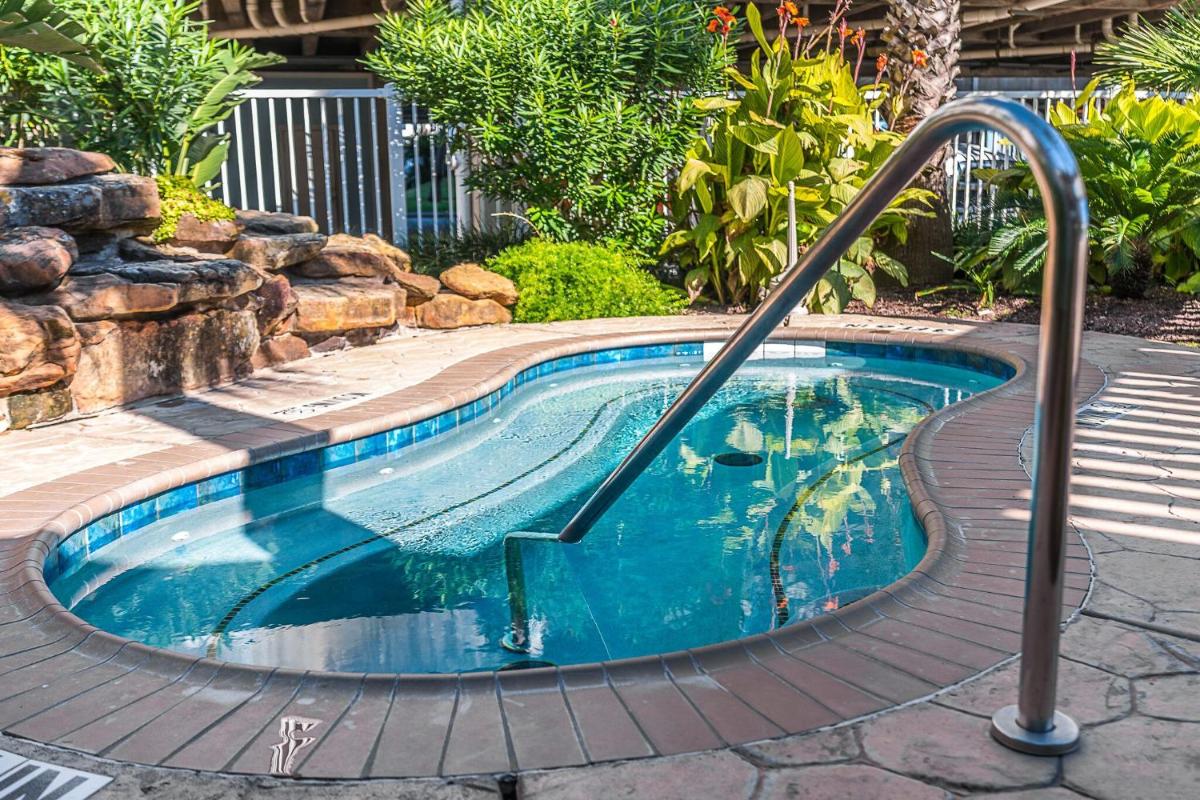 Steps to Pool and BeachAmazing Views from Two Balconies - image 7
