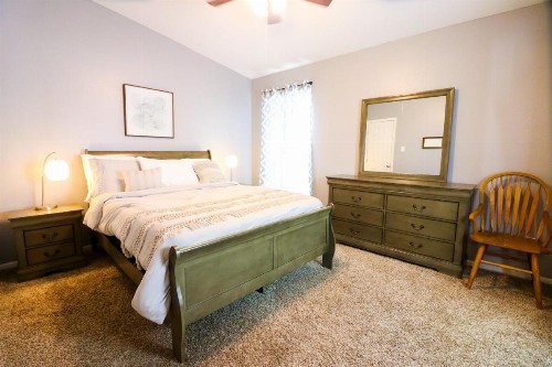 No Worries Beautiful 2 bed 2 bath at The Palms Great Location and Amenities Galore - image 10
