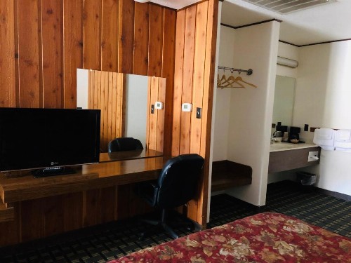 Motel Garberville - image 17