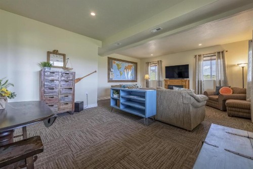 Yard is Kids Paradise! Beach Access! Tons of Space! - image 11