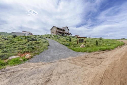 Yard is Kids Paradise! Beach Access! Tons of Space! - image 8
