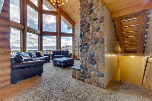Big Bear Cabin - image 12