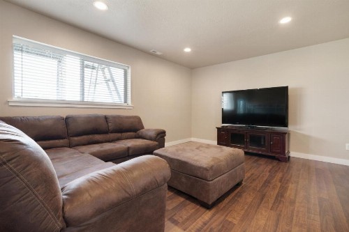 Harwood Home - image 10