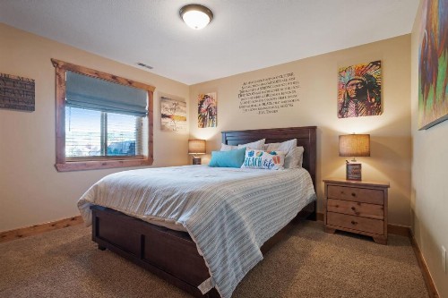 Porcupine Lodge - image 11