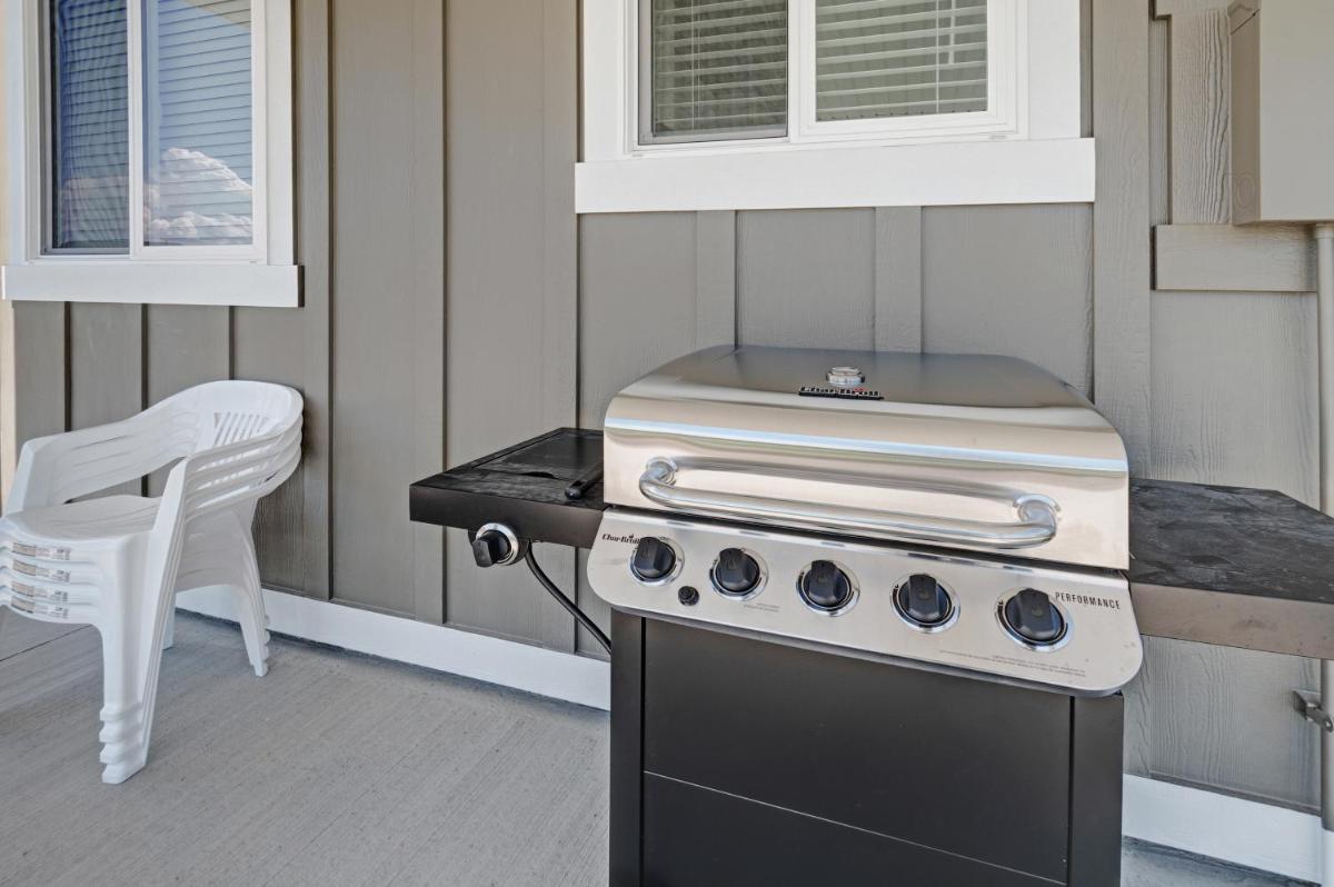 Shore Fun Cottage - image 7