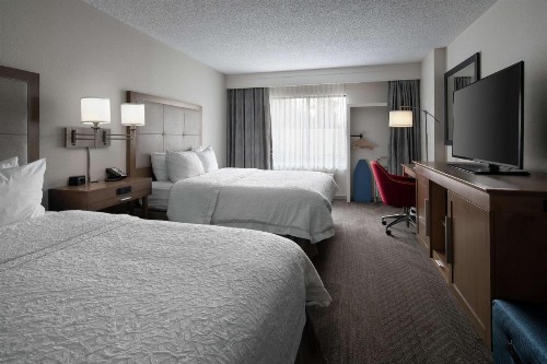 Hampton Inn & Suites Anaheim Garden Grove - image 20
