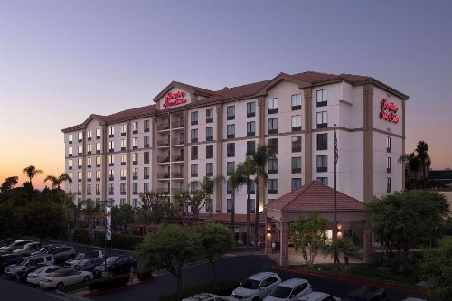 Hampton Inn & Suites Anaheim Garden Grove - image 3
