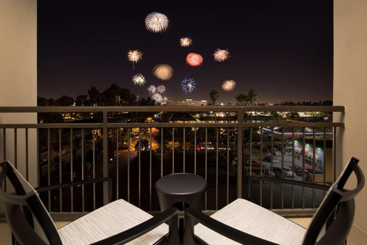 Hampton Inn & Suites Anaheim Garden Grove - image 5