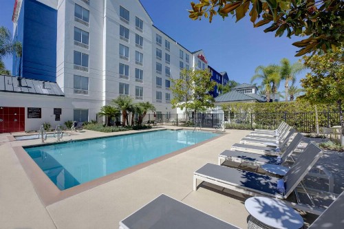 Hilton Garden Inn Anaheim/Garden Grove - image 29