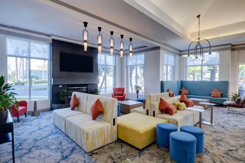 Hilton Garden Inn Anaheim/Garden Grove - image 8