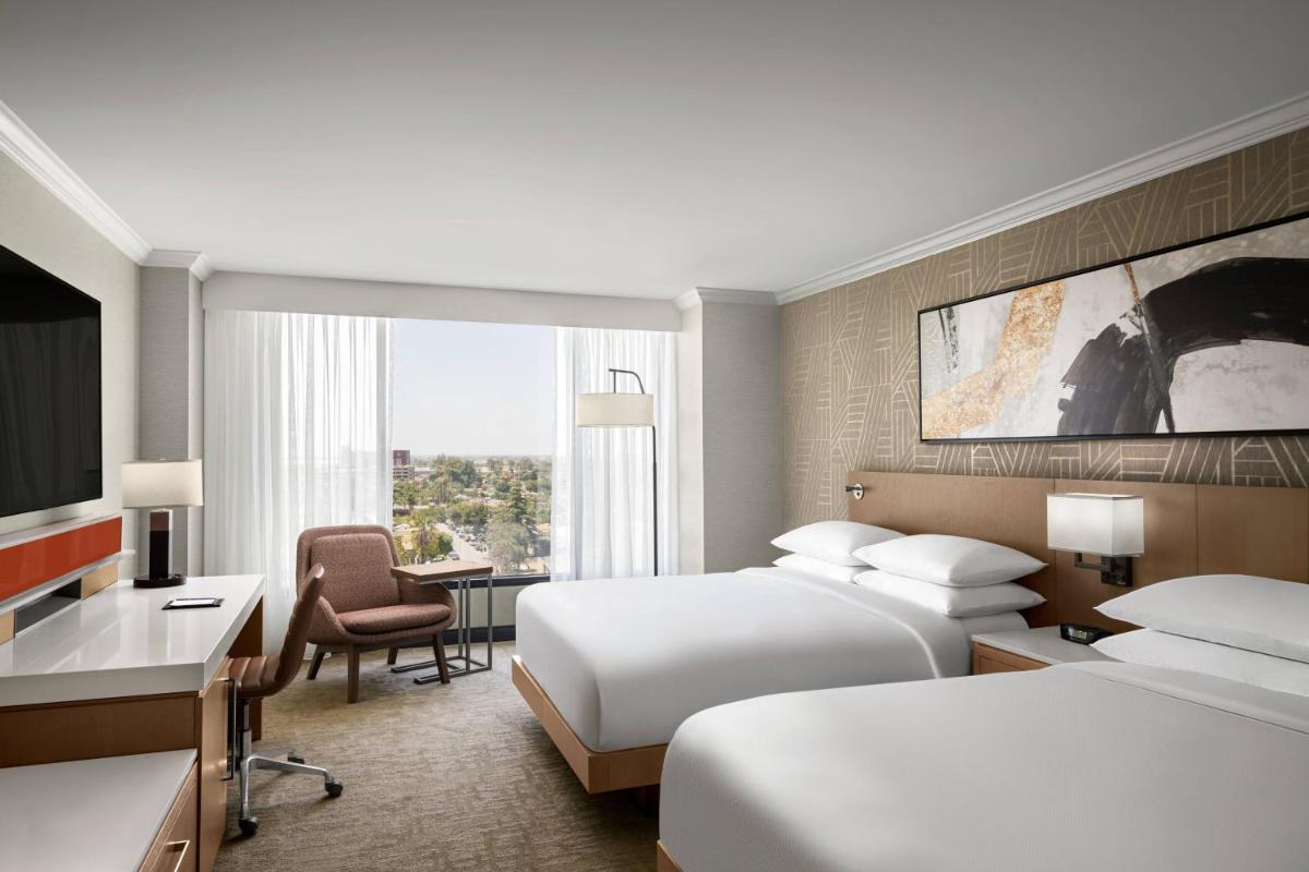 Delta Hotels by Marriott Anaheim Garden Grove - image 4