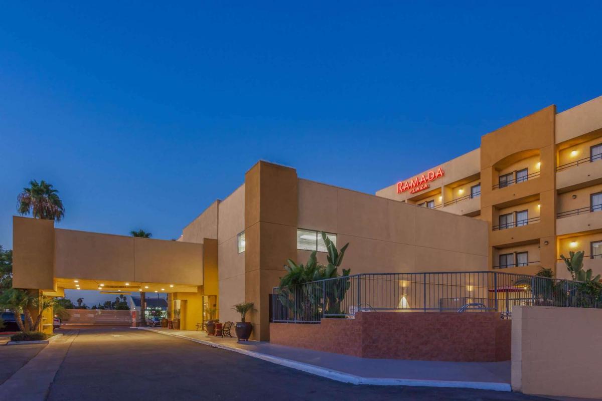 Ramada Plaza by Wyndham Garden Grove/Anaheim South - main image