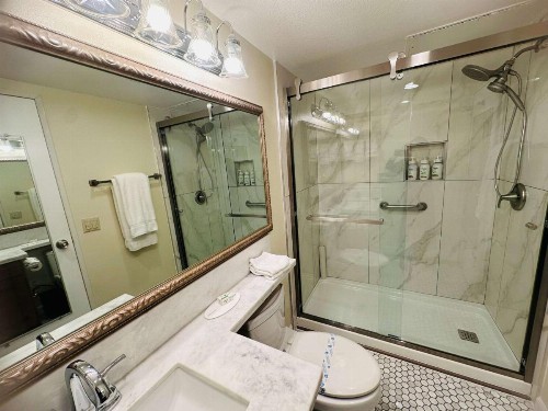 Ramada Plaza by Wyndham Garden Grove/Anaheim South - image 11
