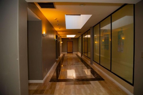 Ramada Plaza by Wyndham Garden Grove/Anaheim South - image 20