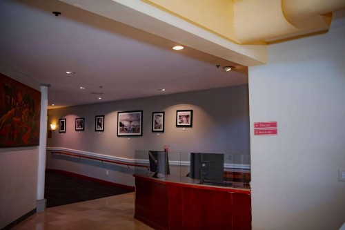Ramada Plaza by Wyndham Garden Grove/Anaheim South - image 4
