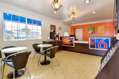 Motel 6 Garden Grove - image 15