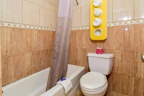 Motel 6 Garden Grove - image 17