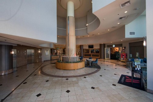 Anaheim Marriott Suites - image 19