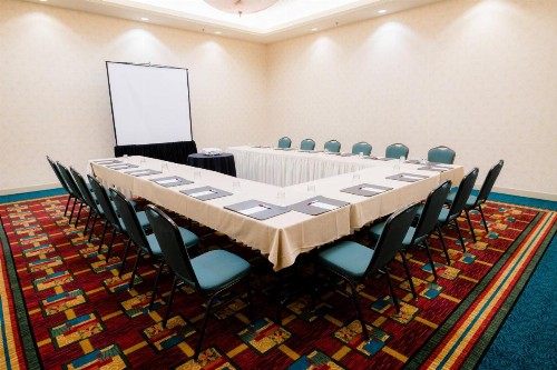 Anaheim Marriott Suites - image 20