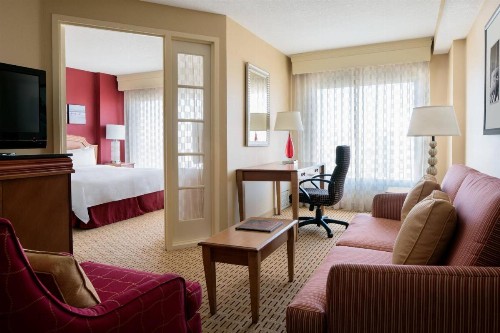 Anaheim Marriott Suites - image 27