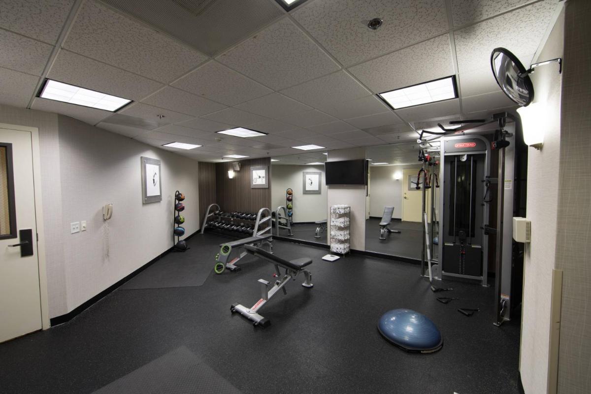 Anaheim Marriott Suites - image 7