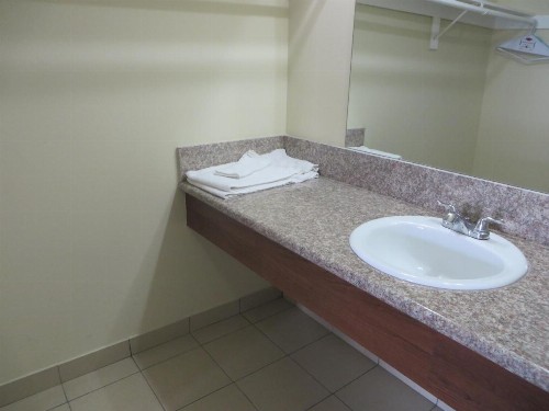 National Inn Garden Grove - image 5