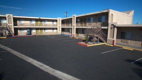 Tropic Lodge - image 48