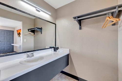 Morada Inn - image 13