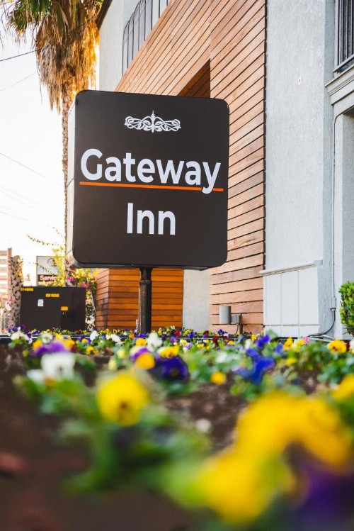 Rodeway Inn Gardena Los Angeles South - image 9
