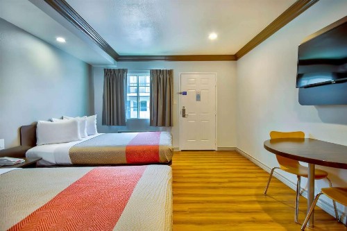 Motel 6 Gardena - image 10